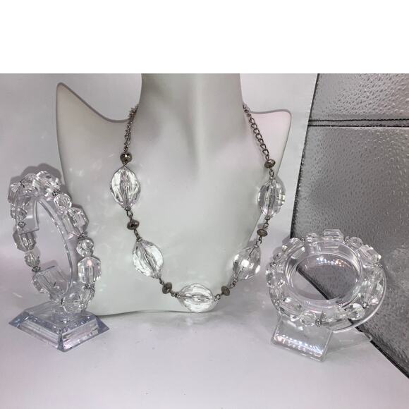 Clear Beaded Crystal Silver-Tone Spacers Necklace & 2 Bracelets Set! - Picture 10 of 13